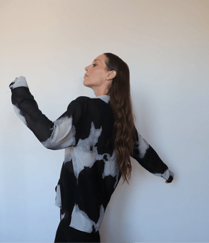 Camicia velata stampa astratta